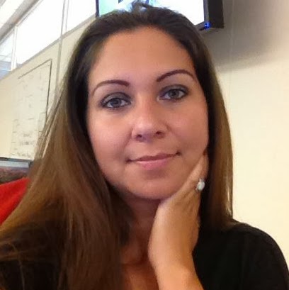 Paula Valdez Photo 14