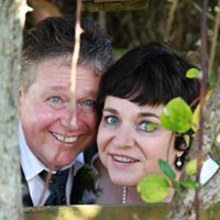 Janice Gunn Photo 20