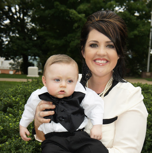 Laura Abrahamsen Photo 9