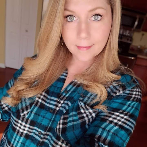 Tina Caudill Photo 6