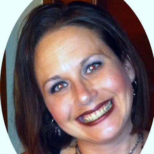 Vanessa Vaughn Photo 32