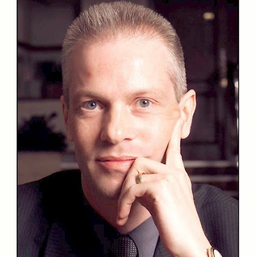 Robert Phipps Photo 14