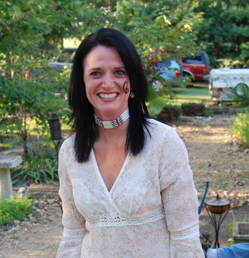 Amy Latham Photo 32