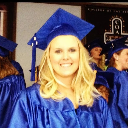 Sarah Cartwright Photo 12