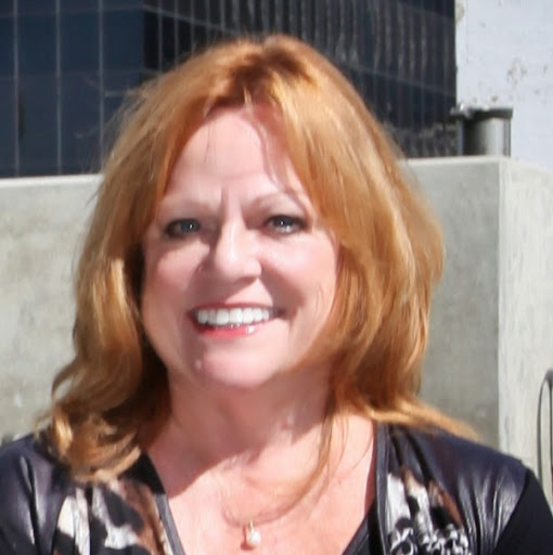 Michele Mayes Photo 4