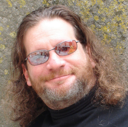 Larry Hunter Photo 34