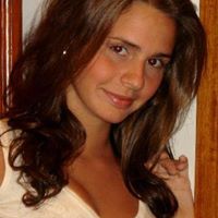 Elizabeth Robles Photo 29