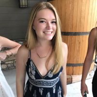 Julia Adkins Photo 18