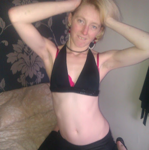 Vicky Walters Photo 13