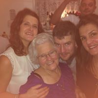 Michelle Dickman Photo 9