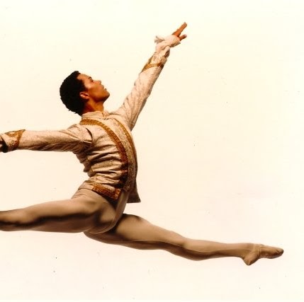 Nicholas Khan Photo 28
