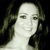 Julie Arredondo Photo 10