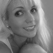 Michele Richardson Photo 25