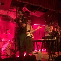 Michael Perron Photo 27