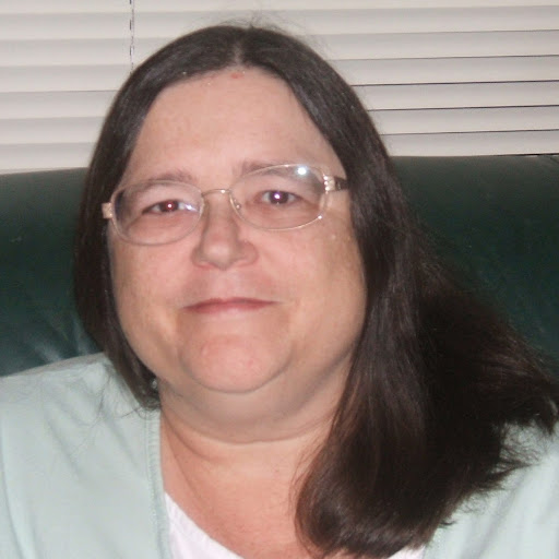 Julia Thomas Photo 11