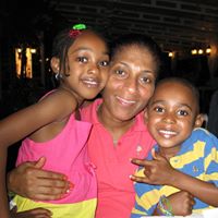 Erica Tucker Photo 20