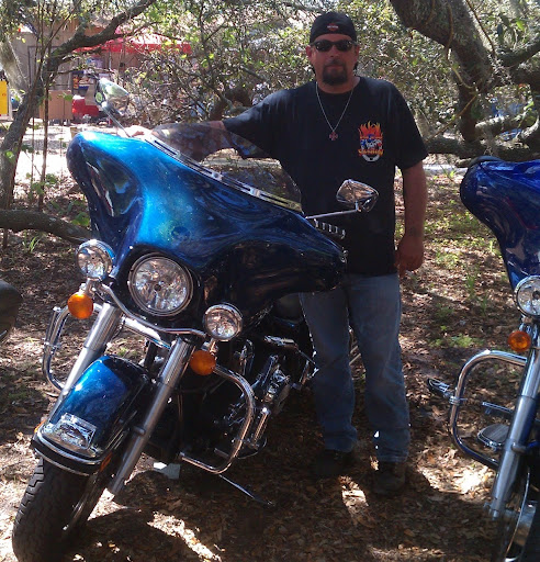 Curtis Henderson Photo 11