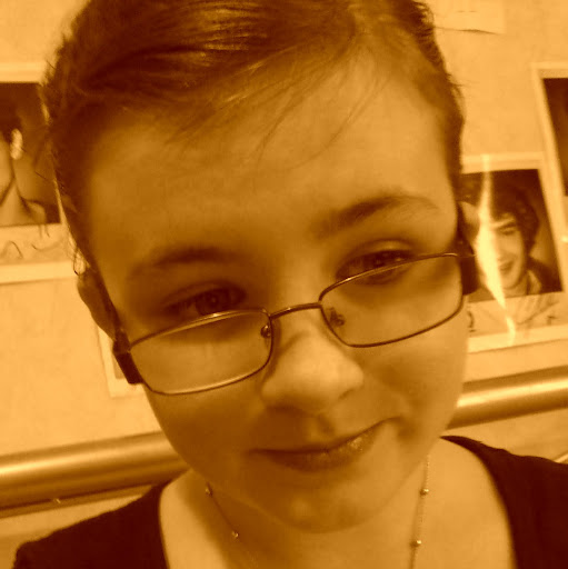 Jennifer Mcguire Photo 37