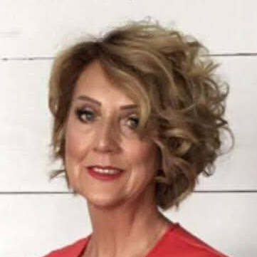 Julie Jensen Photo 25