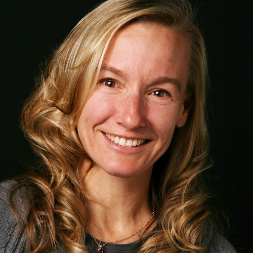 Amy Donaldson Photo 6