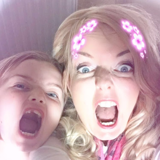 Debbie Randall Photo 13