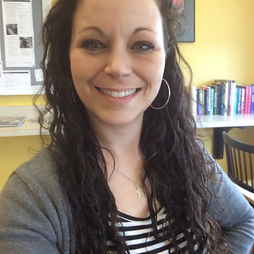 Michele Matthews Photo 22