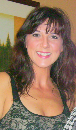Kelly Blake Photo 12