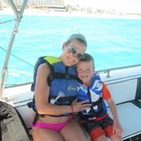 Julie Simons Photo 23