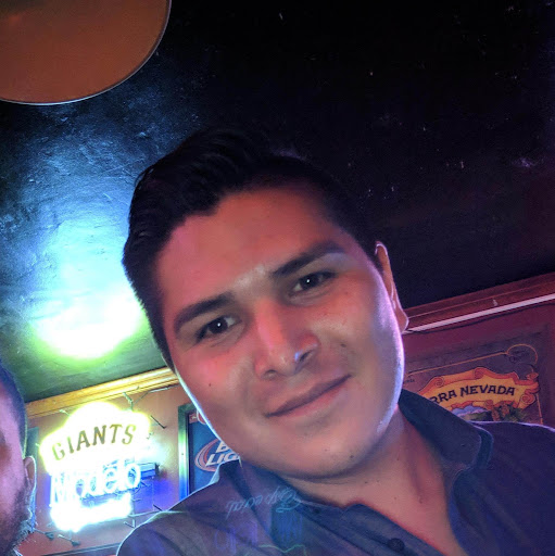 Omar Fuentes Photo 17