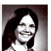 Stephanie Christie Photo 18