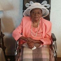 Dana Simmons Photo 29