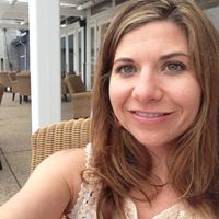 Julie Mullin Photo 16