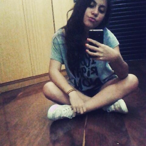 Julia Cortez Photo 11