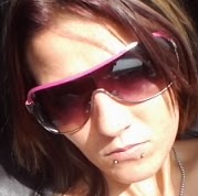 Michelle Wilkinson Photo 45