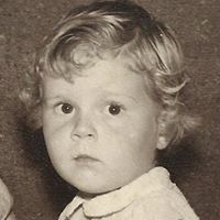 Victoria Ridgeway Photo 4