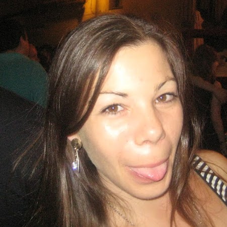 Esther Pacheco Photo 22