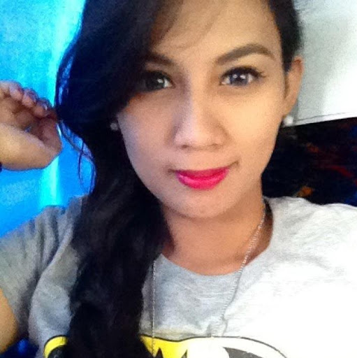 Christine Briones Photo 26
