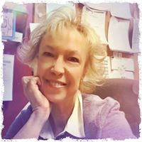 Michelle Sargent Photo 45