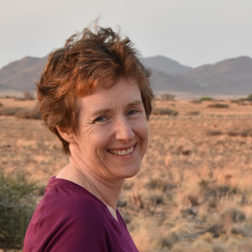 Helen Sharp Photo 34