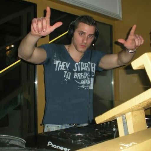 Daniele Russo Photo 10