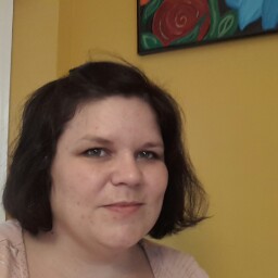 Michelle Lear Photo 21