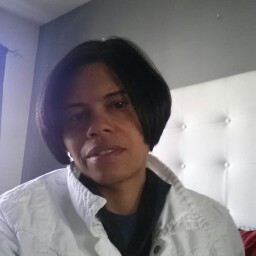 Nicole Shepard Photo 32