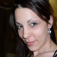 Andrea Barter Photo 13