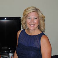 Christine Quick Photo 28