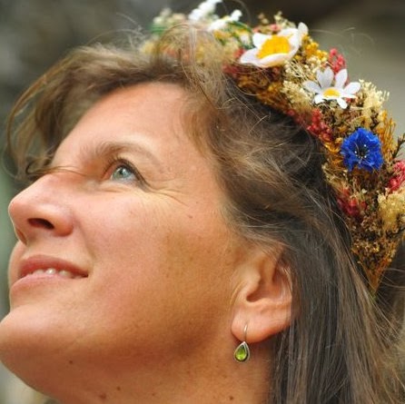 Susan Warner Photo 44