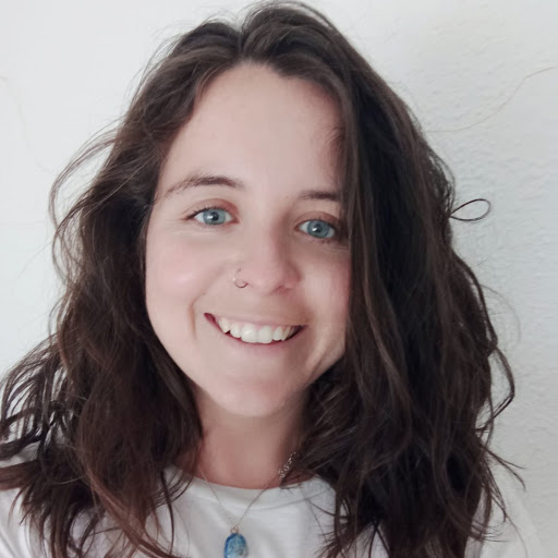 Angela Rivas Photo 6