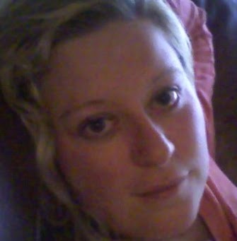 Lisa Bacon Photo 9