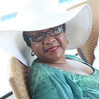 Evelyn Stone Photo 20