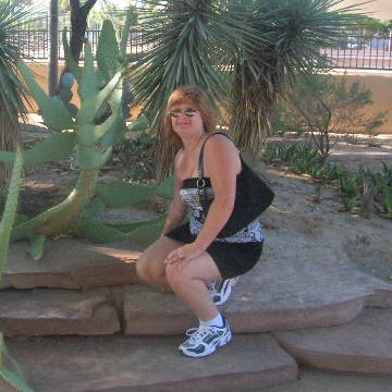 Carol Hanson Photo 15