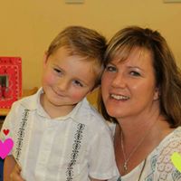 Lora Miller Photo 20